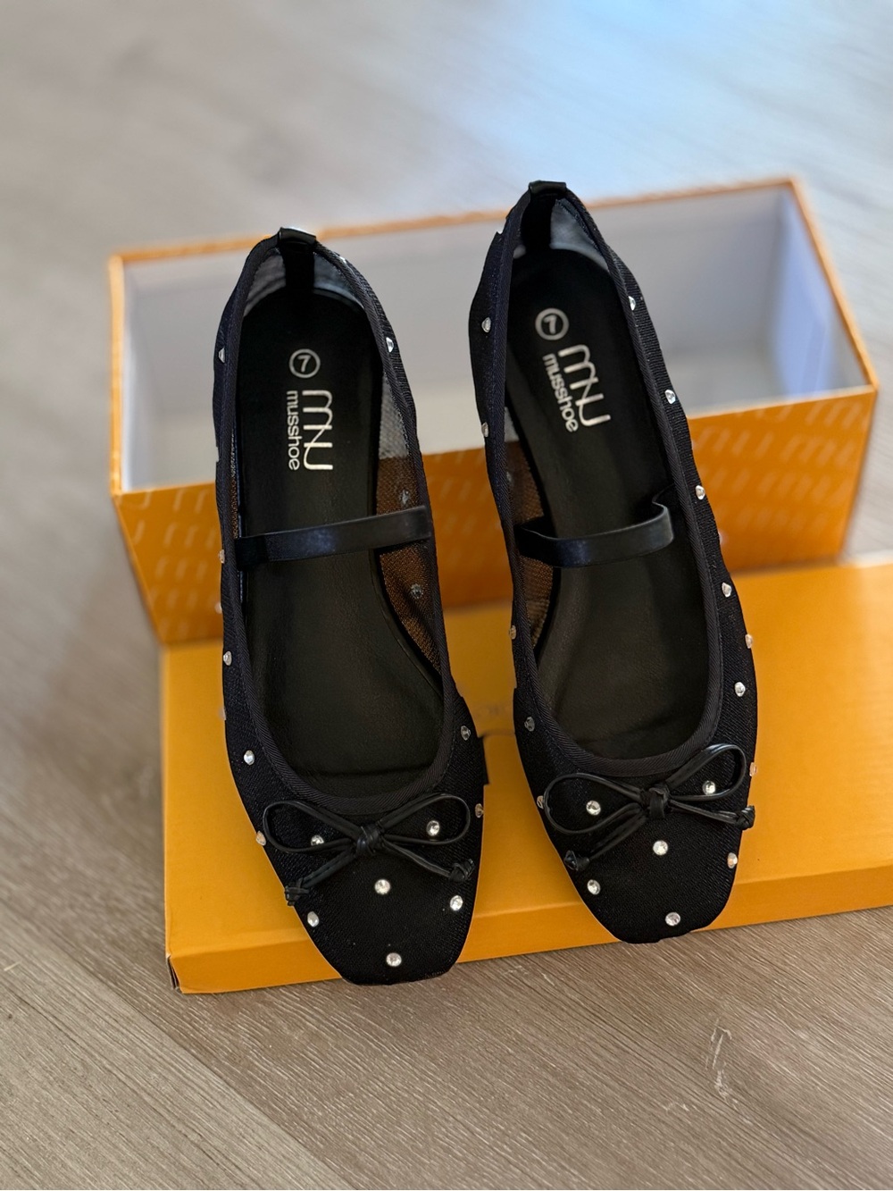 Black Studded Mary Jane Ballet Flats - Miu ()